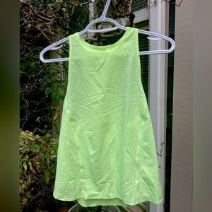 Lulukemom tank size 4